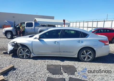 2015 Nissan Altima 2.5 Sv from USA, damaged, VIN 1N4AL3AP4FC445444